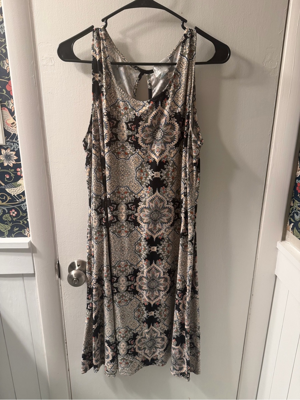 just be Black and Cream Paisley-Print Sleeveless Swing Dress